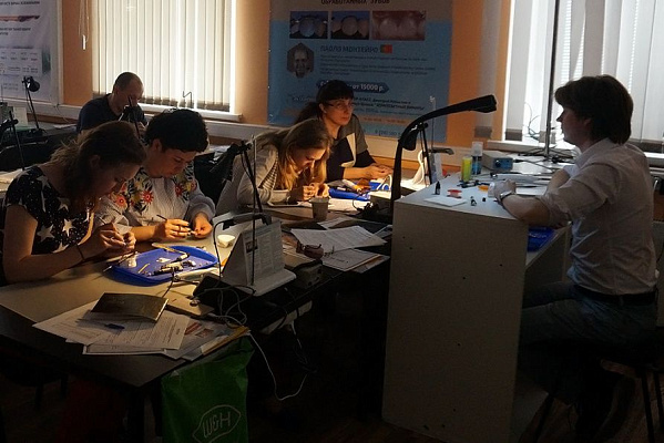 6 Прямые композитные виниры. Формула эстетического успеха - основная галерея