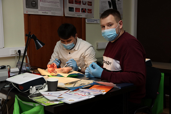 7 Дентальная имплантация с одновременной пластикой мягких тканей в сложных клинических случаях - общая галерея